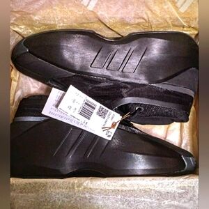 *NIB* ADIDAS -- "Crazy IIInfinity" Black/Carbon/White